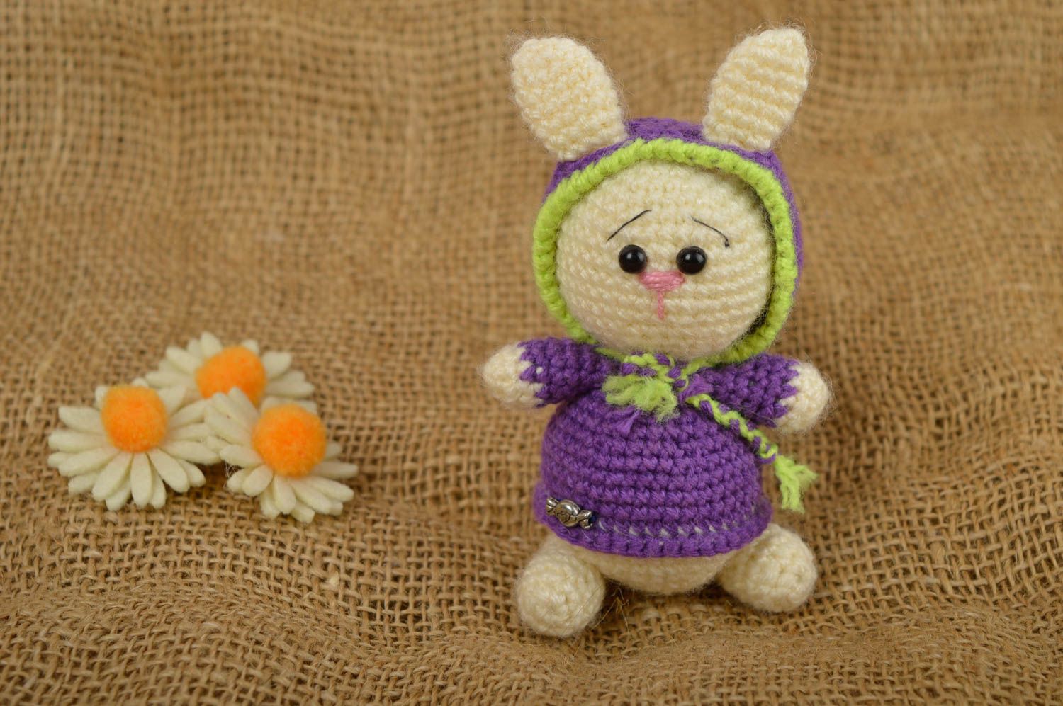 Jouet tricoté Peluche faite main lapin Cadeau enfant Décoration chambre bébé photo 1
