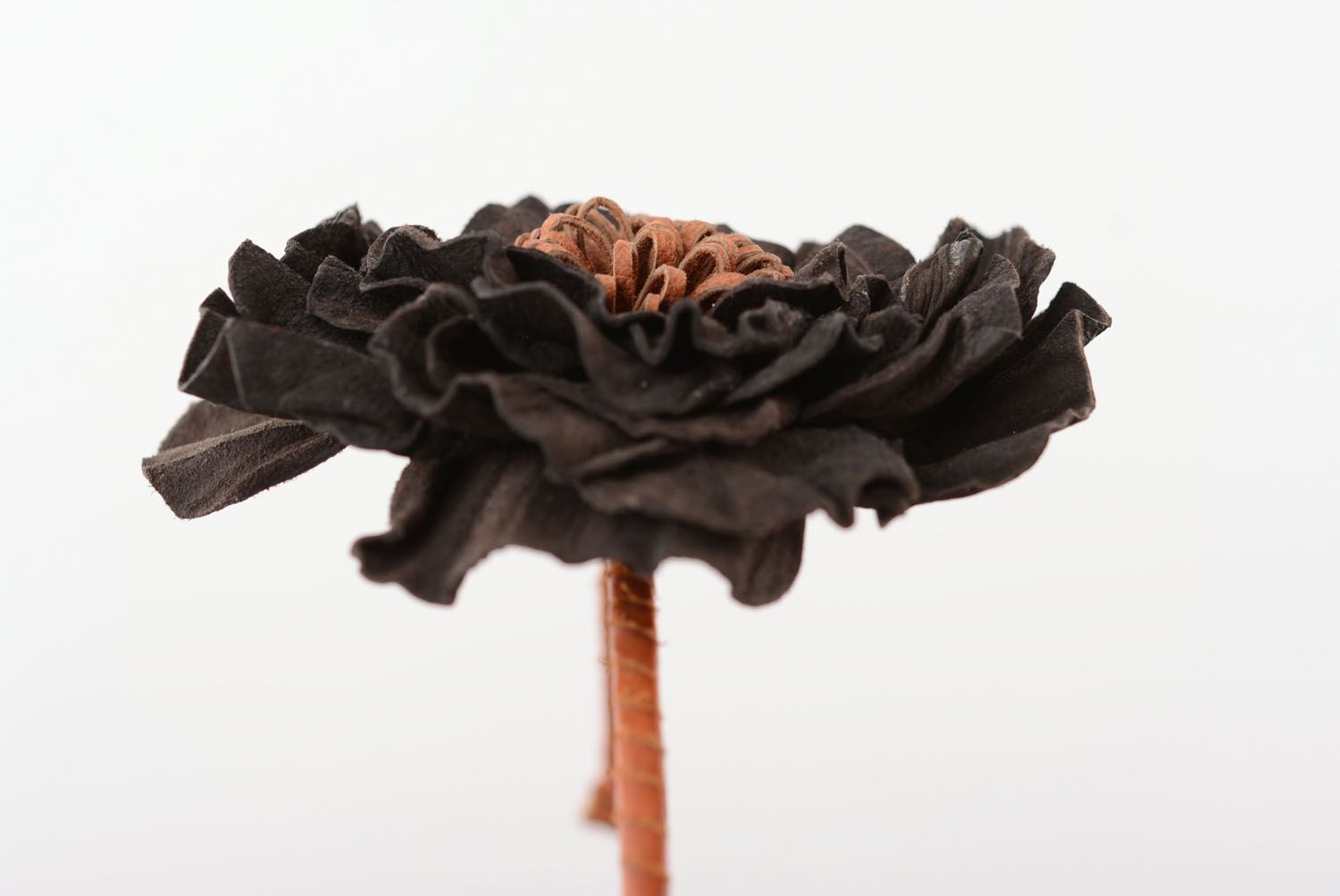 Headband with leather flower photo 3