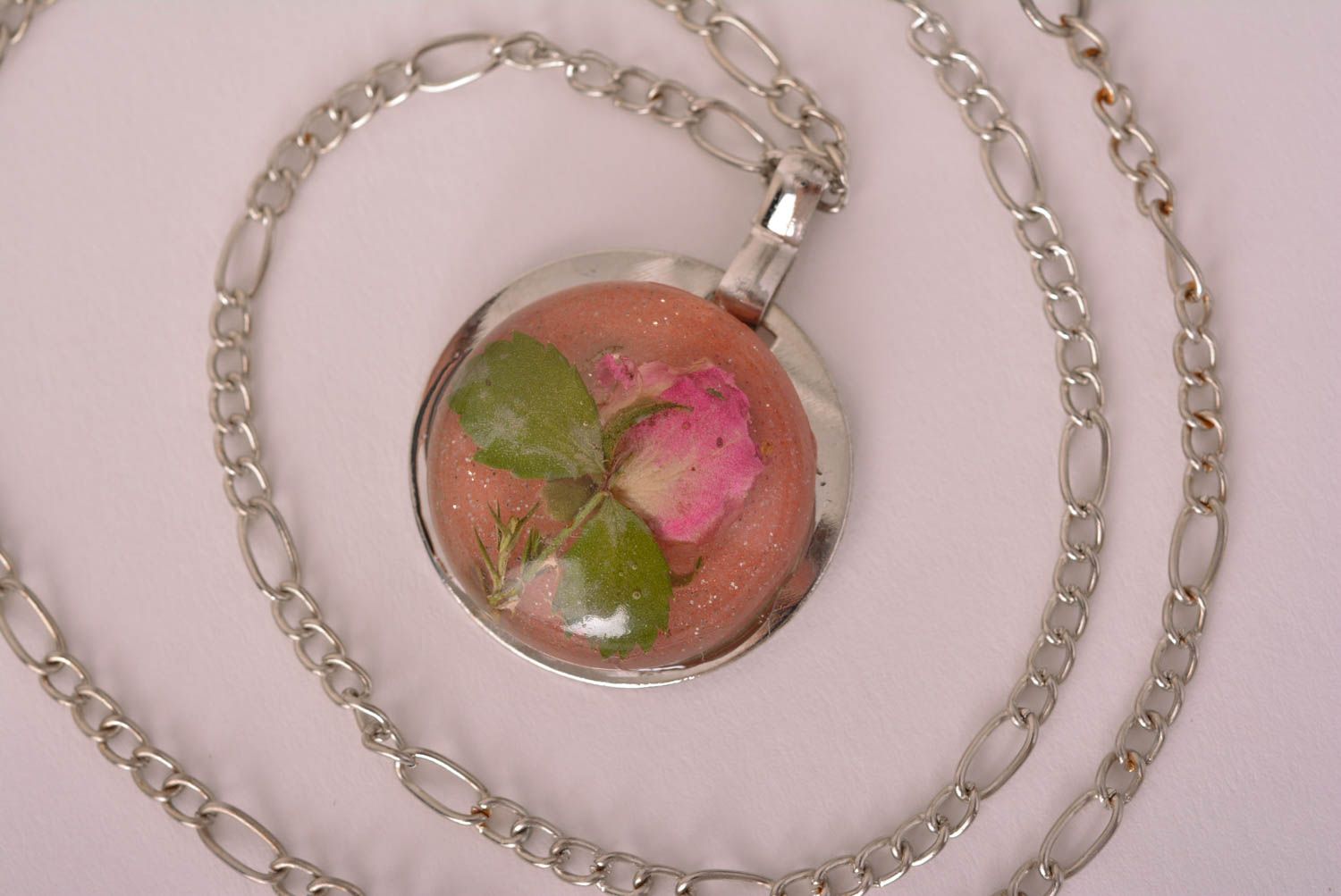 Unusual handmade flower pendant epoxy pendant botanical jewelry designs photo 2