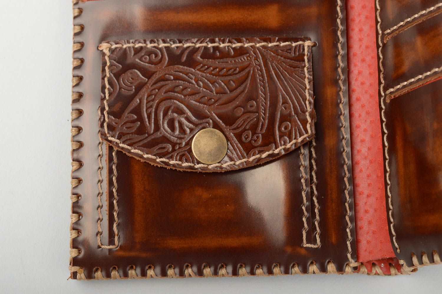 Portefeuille en cuir naturel fait main original de couleur brune avec ornements photo 5
