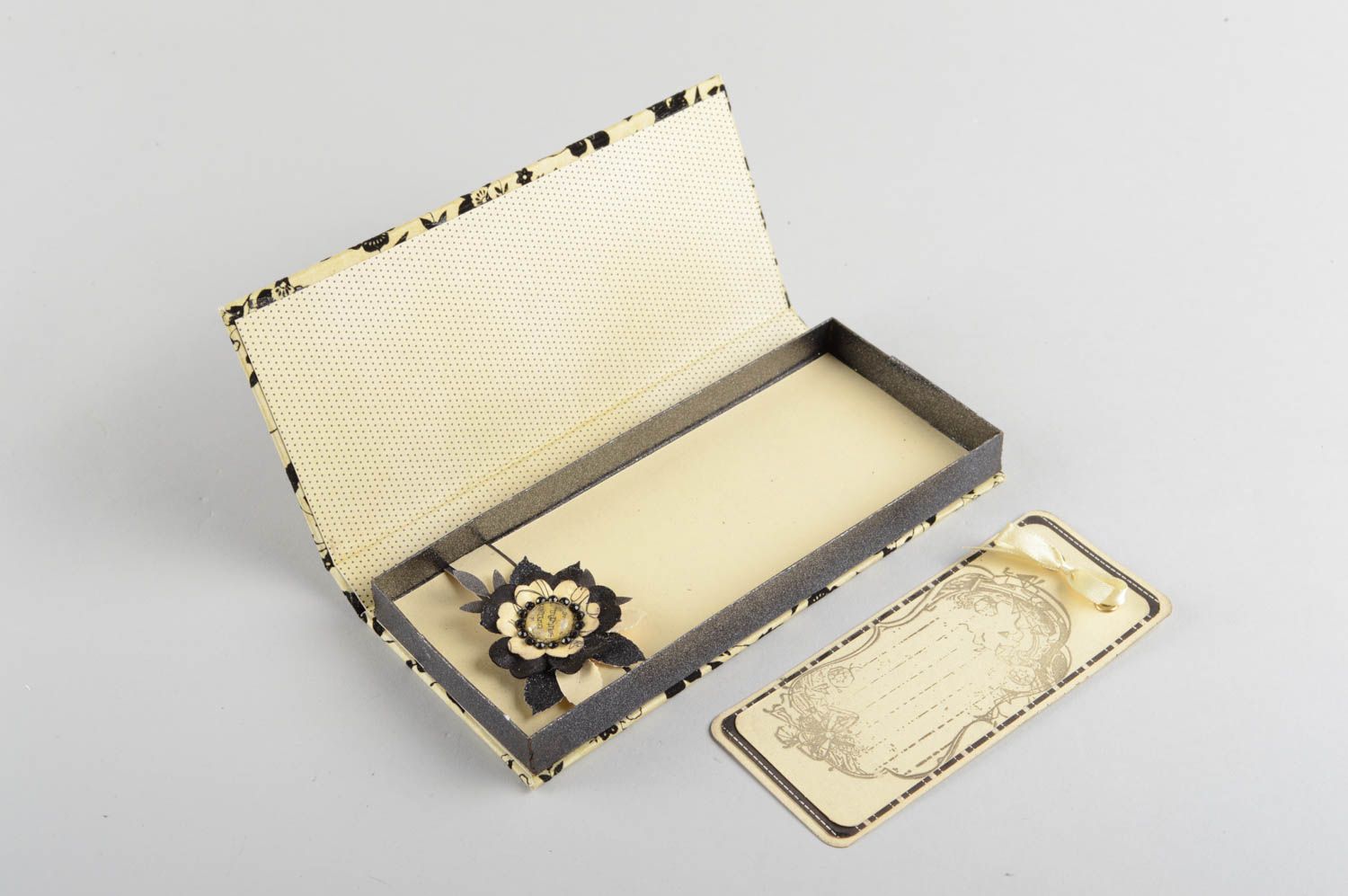 Boîte à billets en carton et papier fait main rectangle scrapbooking avec fleur photo 4