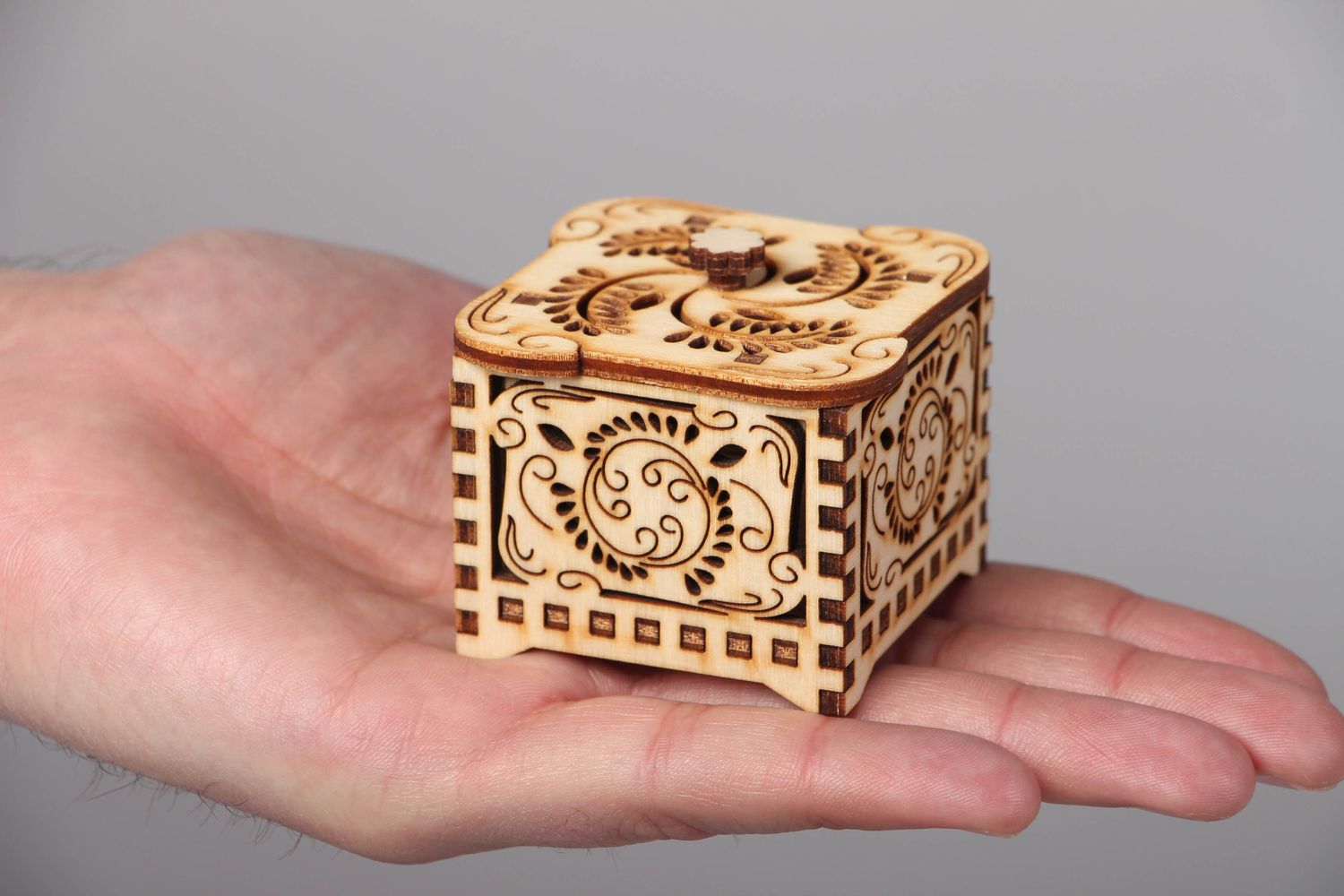 Hand carved wooden jewelry box with ornaments photo 4