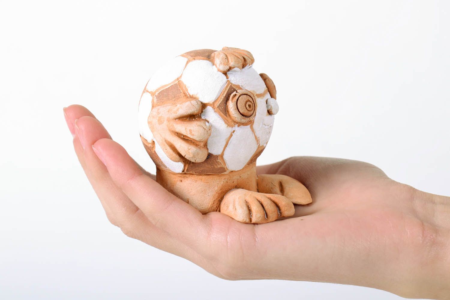 Figurine en céramique faite main Ballon photo 5