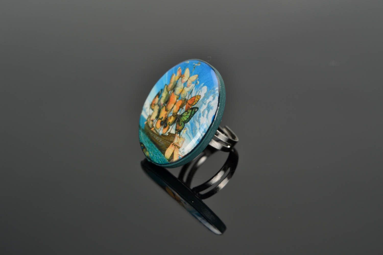 Polymer clay ring Flying Ship photo 1