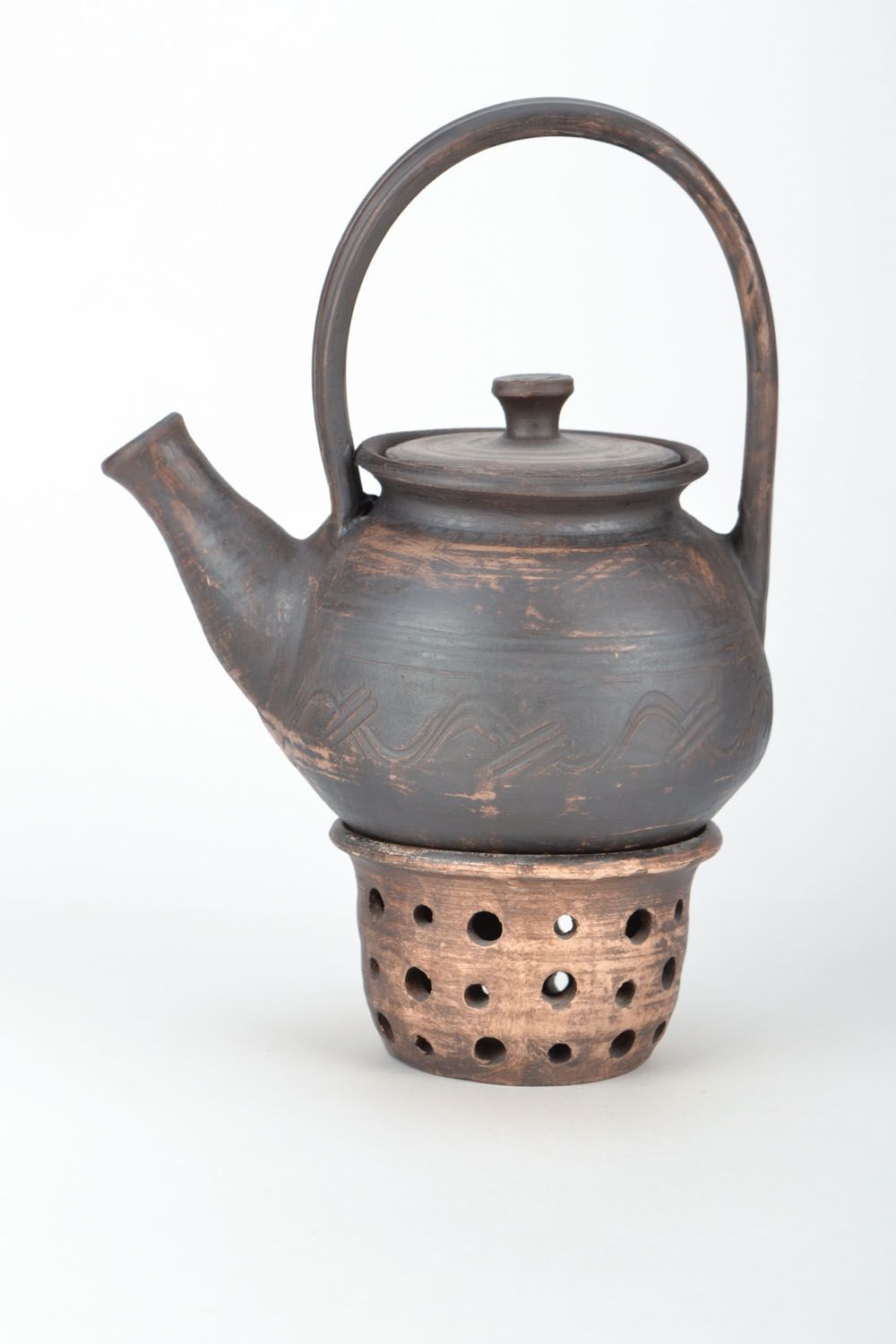 Clay teapot photo 3