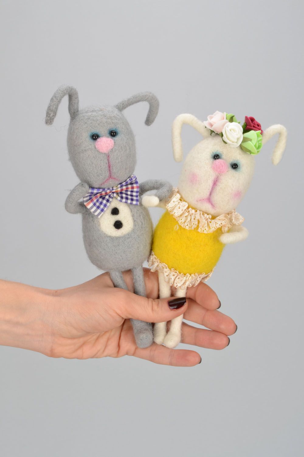 Desktop toys set of 'just married' bunnies photo 2