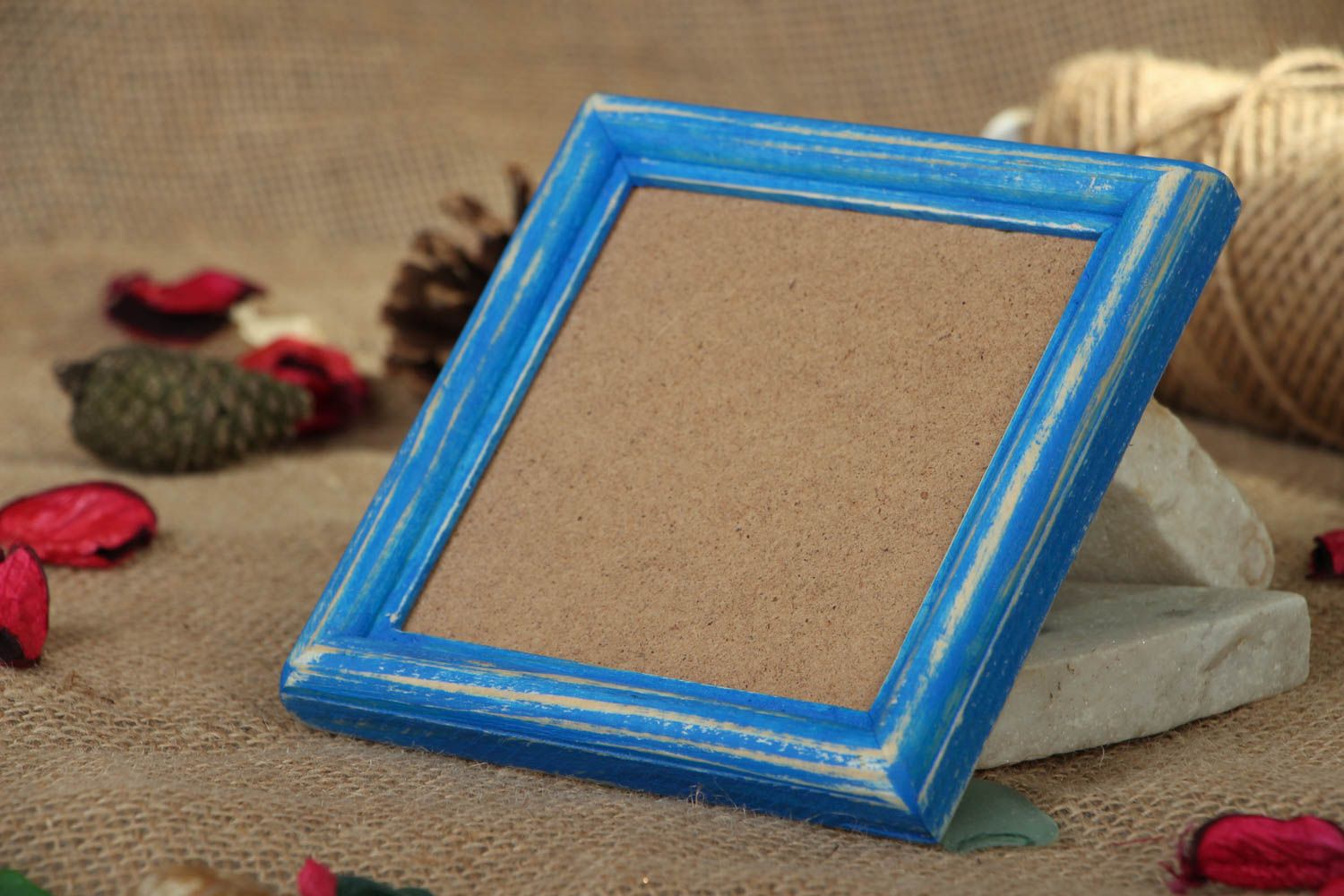 Рамка для фотографий деревянная голубая  фото 5
