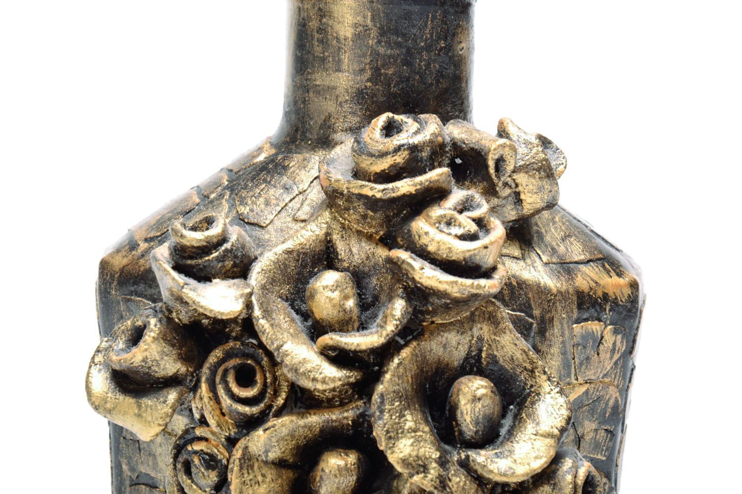 Decorative bottle ornamented with egg shell photo 2