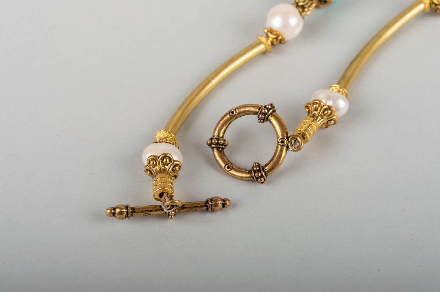 Stilvolles handgemachtes schönes Perlen Collier mit Türkis Designer Halskette foto 3