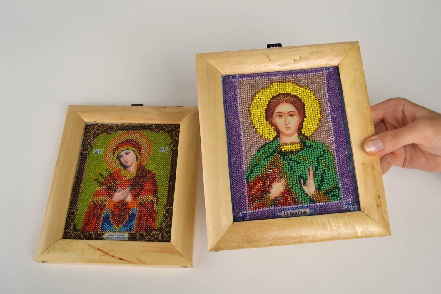 Православные иконы ручной работы иконы святых именные иконы набор 2 шт бисером фото 4