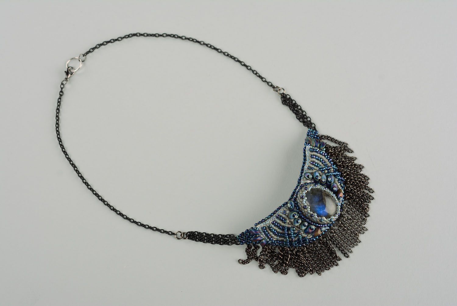 Beaded necklace with labradorite photo 3
