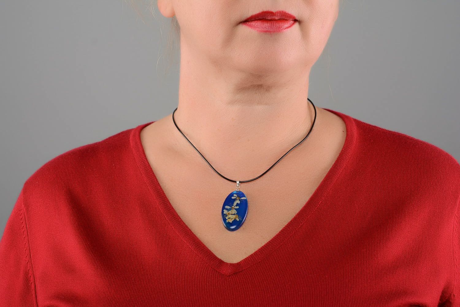 Pendentif fleur Bijou fait main miroir bleu design de créateur Accessoire femme photo 3