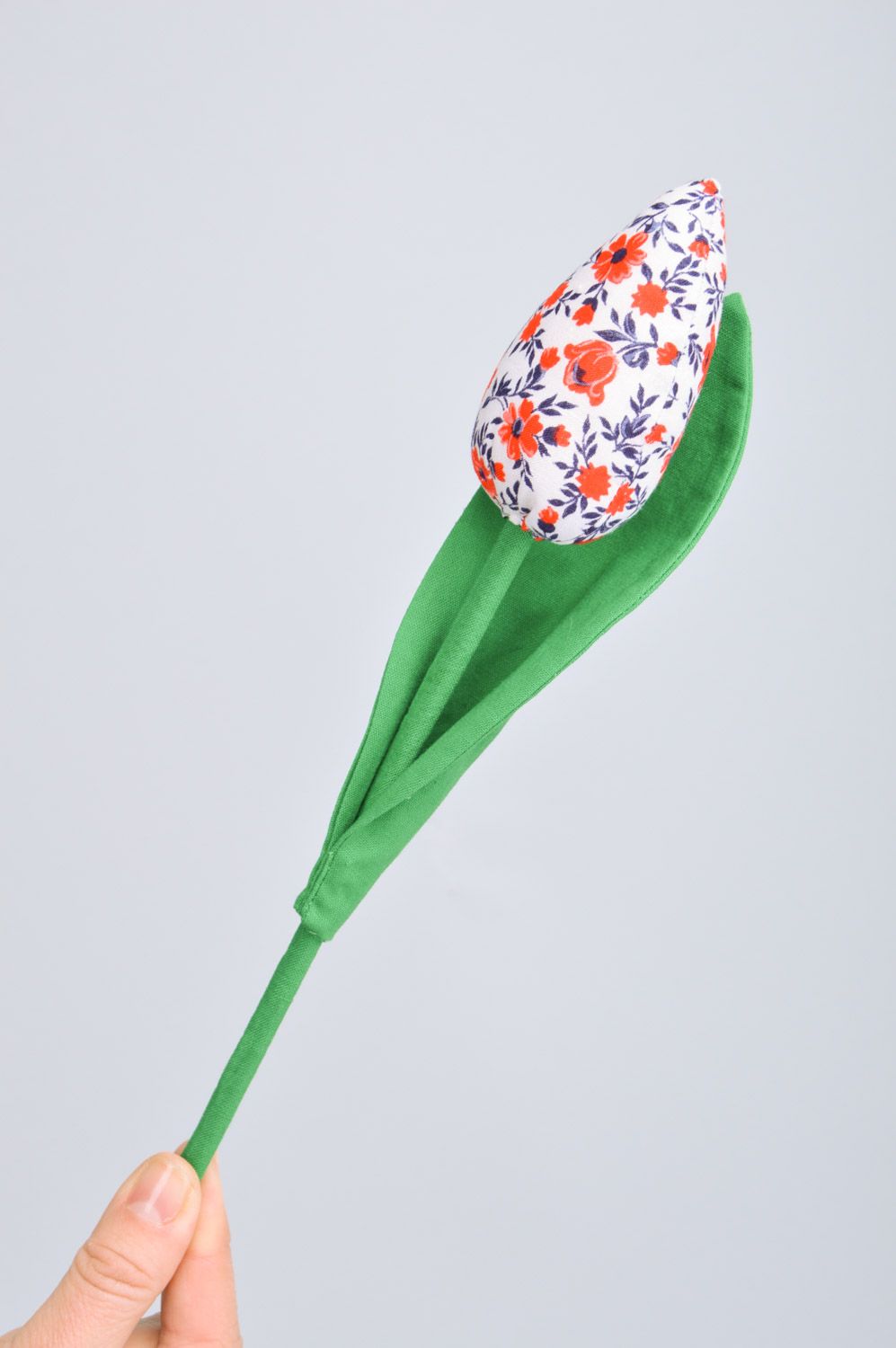 Тканевый тюльпан из льна мягкий декоративный цветок ручной работы для интерьера фото 3