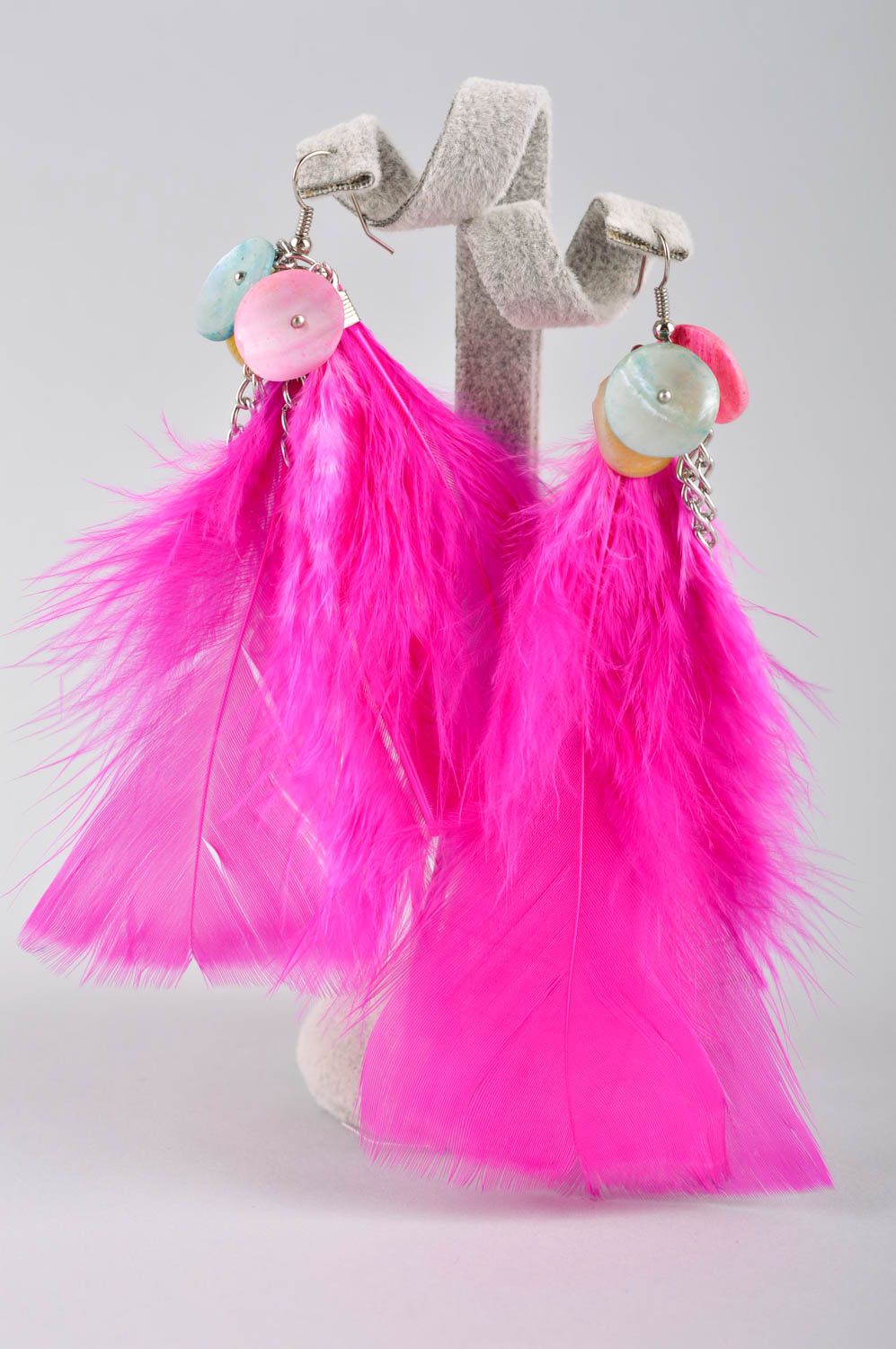 Pendientes de moda rosas bisutería artesanal accesorios para mujeres con plumas foto 2