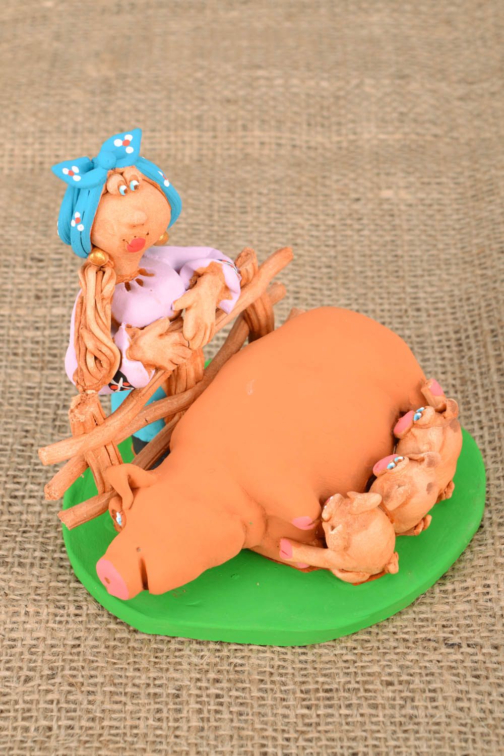 Homemade statuette The Cossack Woman and a Pig with Piglets photo 1