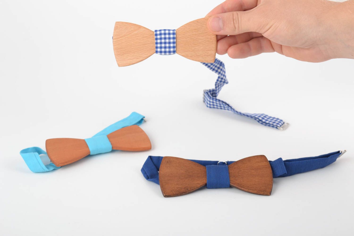 Set of 3 wooden bow ties with fabric straps designer unisex accessories photo 4