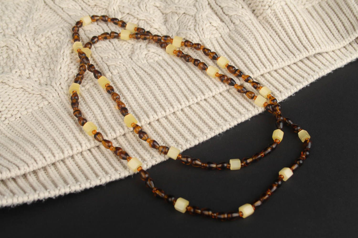 Collier marron Bijou fait main pierres naturelles perles verre Accessoire femme photo 1