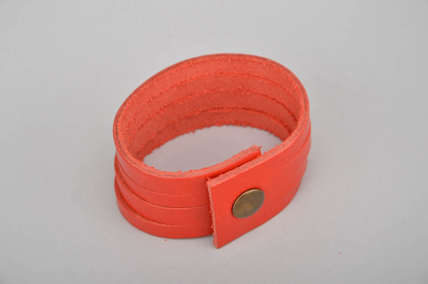 Handmade simple laconic genuine leather red wrist bracelet for women photo 5