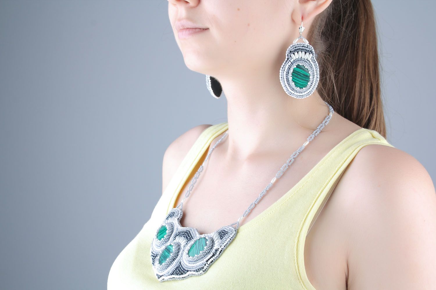 Necklace and earrings set made using soutache technique photo 5