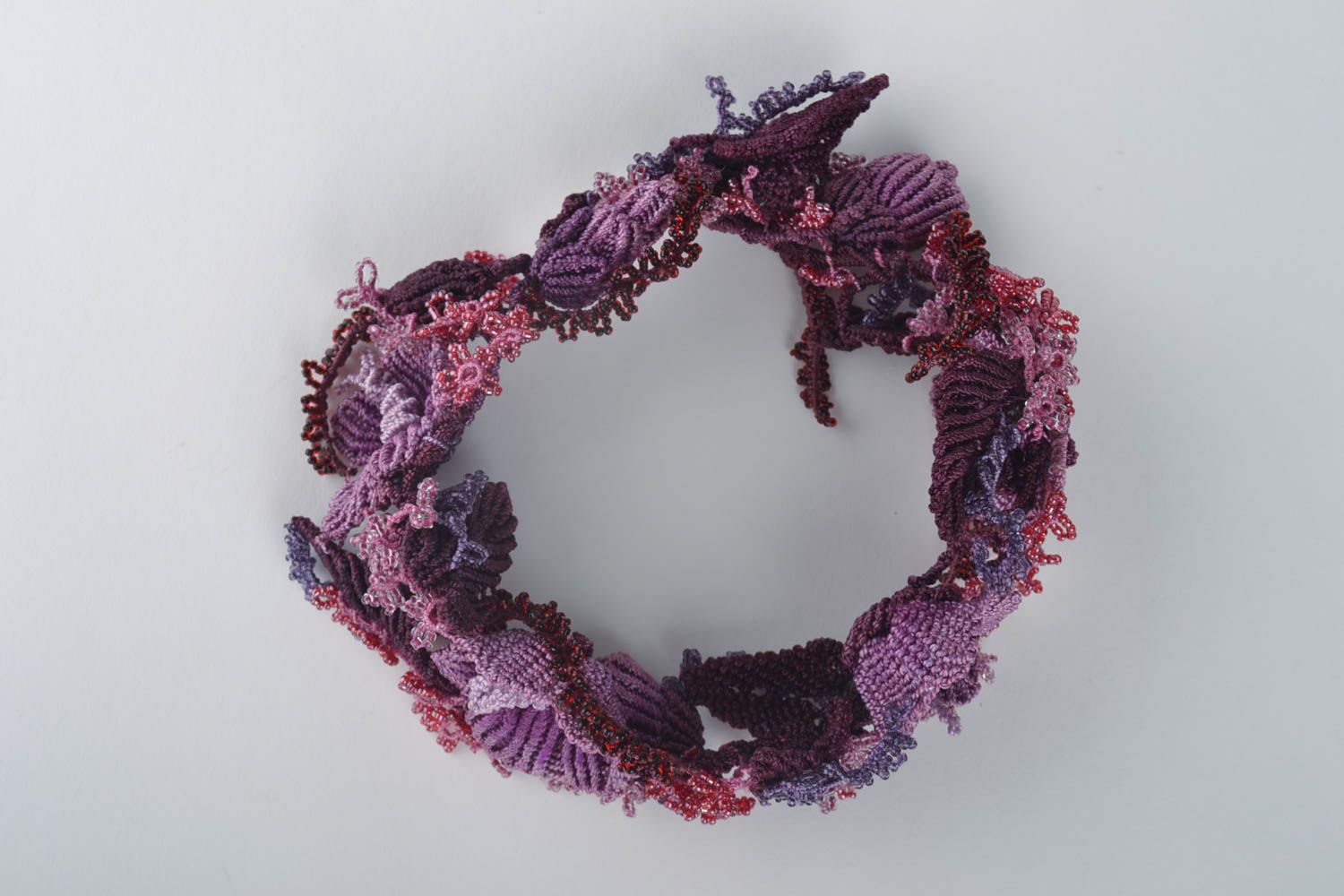 Collier textile Bijou fait main violet macramé-ankars Accessoire femme fleurs photo 2