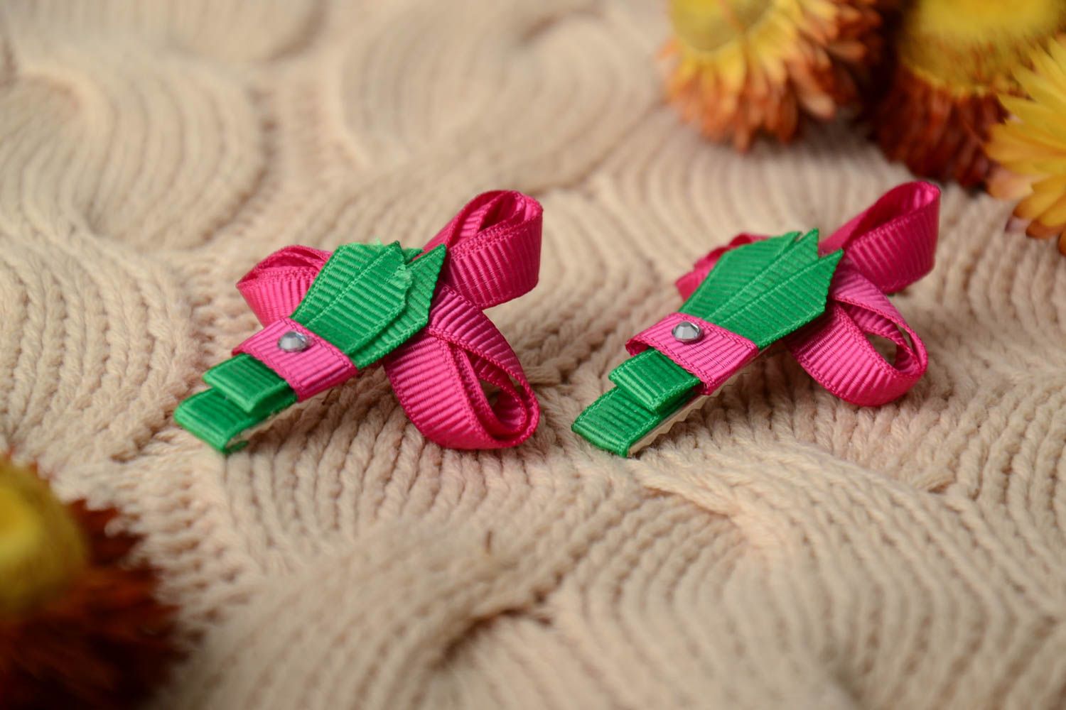 Set of handmade hairpins 2 pieces made of rep ribbons small bright children accesory photo 1