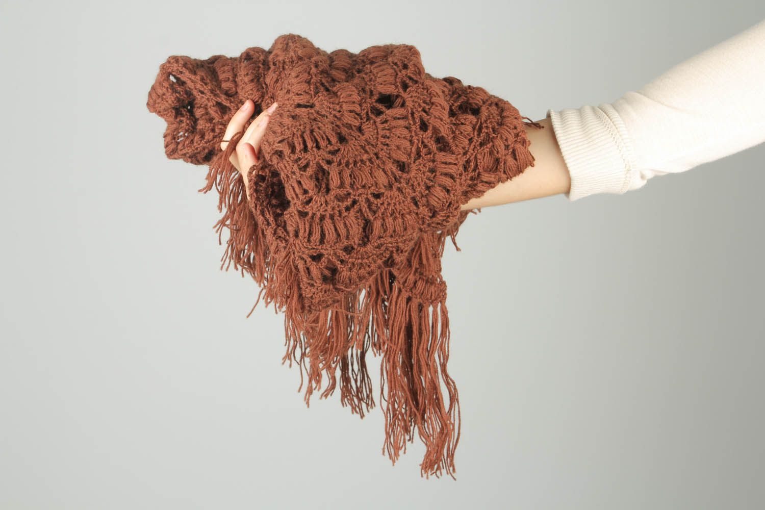 Xale de malha feito à mão lenço quente feminino de tecido de lã feito em croché  foto 2