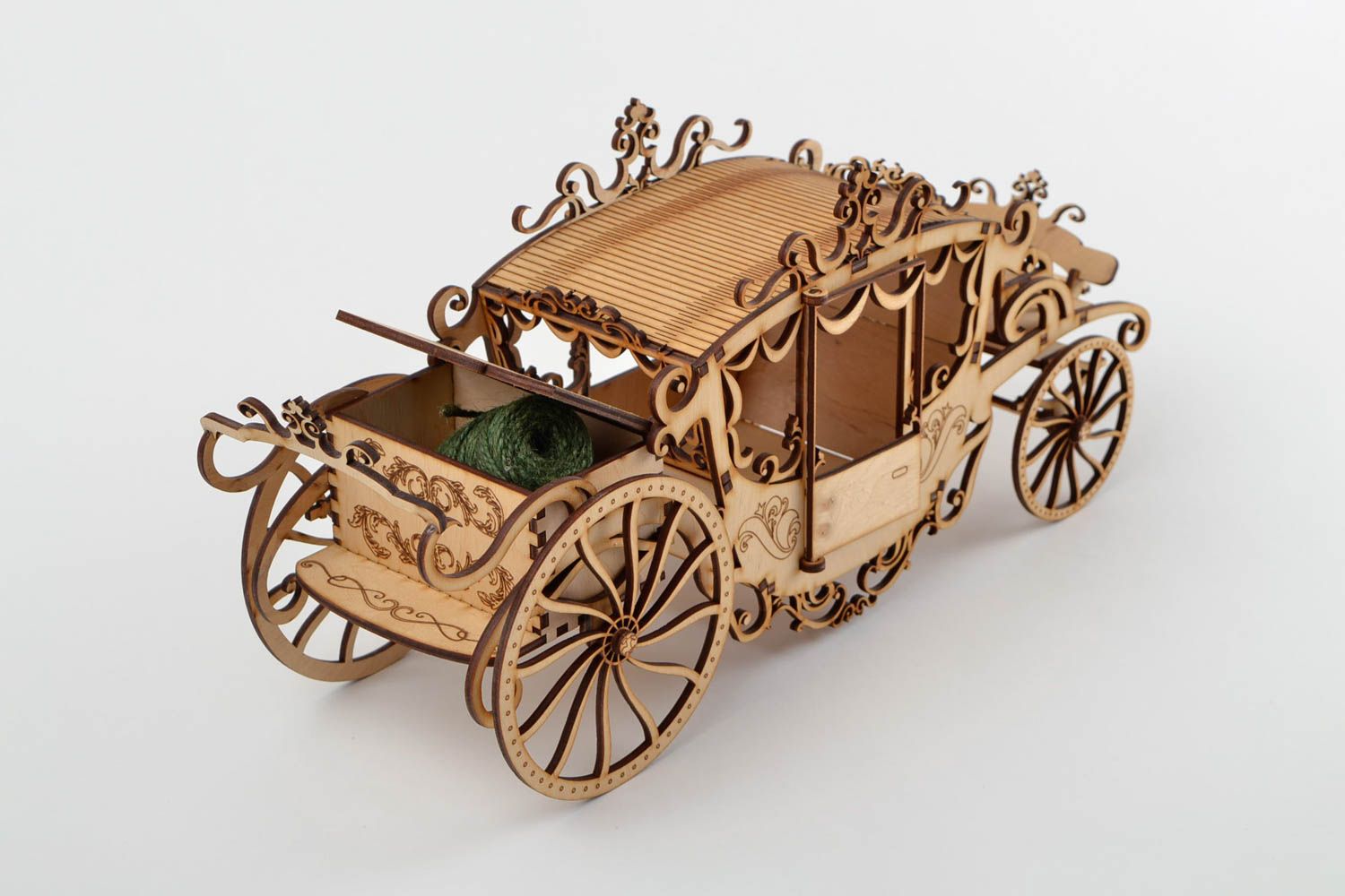 Handmade Rohling zum Bemalen Figur aus Holz Holzfigur zum Bemalen Kutschwagen foto 5