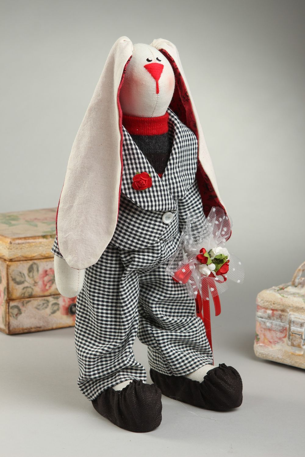 Handmade Kuscheltier Hase im Anzug Stoff Spielzeug Geschenk für Kinder  foto 1