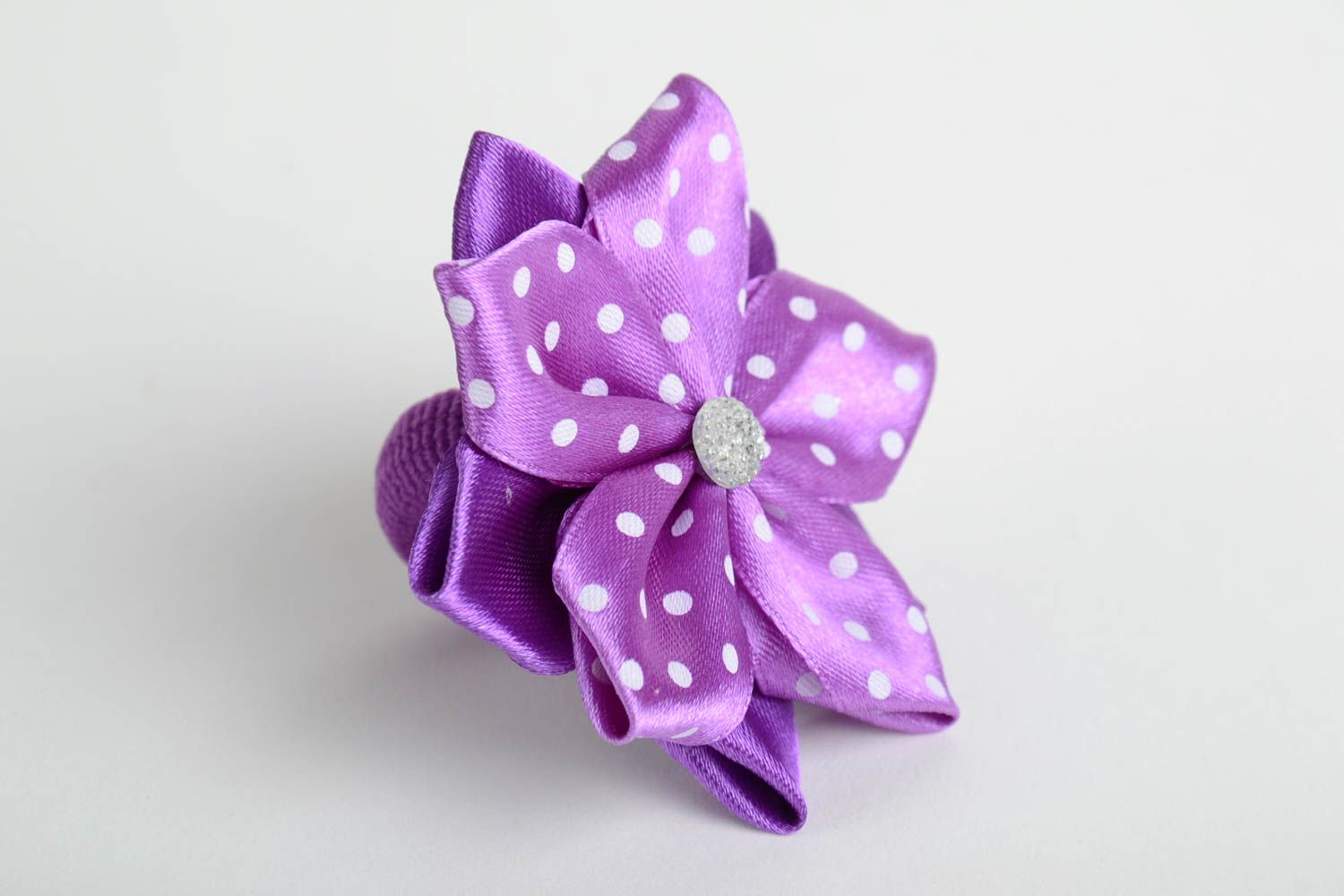 Homemade designer hair band with kanzashi flower folded of violet ribbons photo 3