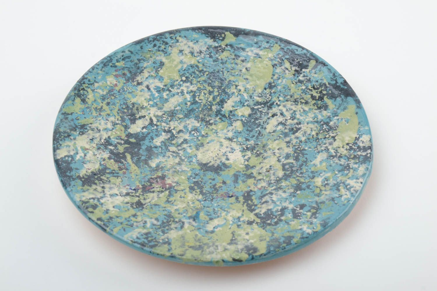Глиняное блюдце круглое необычное глазурованное цветное ручной работы под чашку фото 2