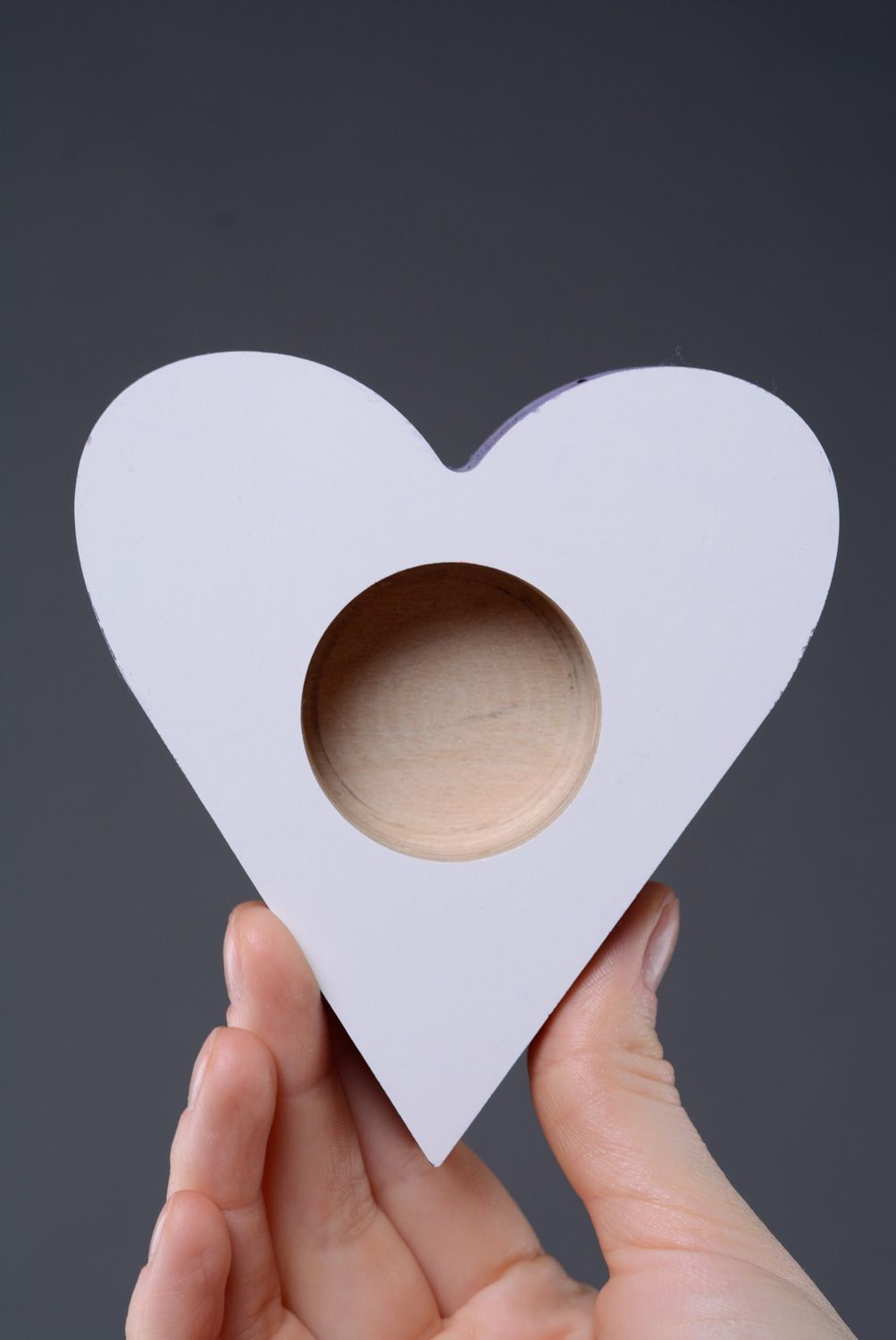 Porte-bougie fait main en contreplaqué en forme de coeur blanc décoratif photo 4