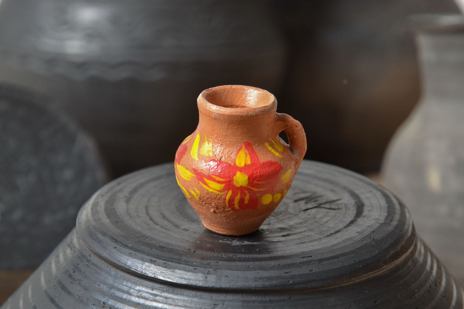 1,2 inches ceramic miniature pitcher 0,03 lb photo 1