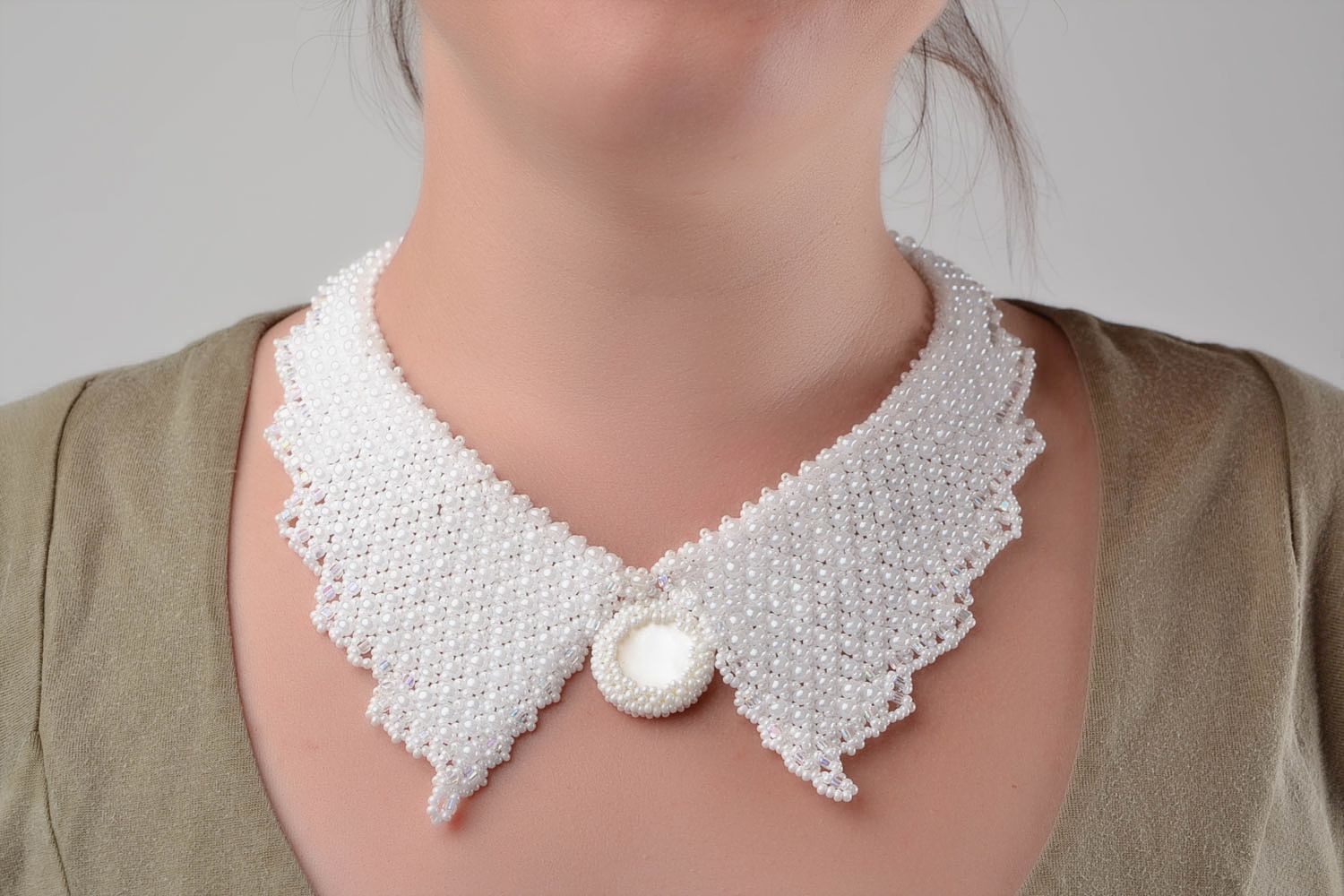Beautiful white handmade designer beaded collar necklace with natural stone photo 1