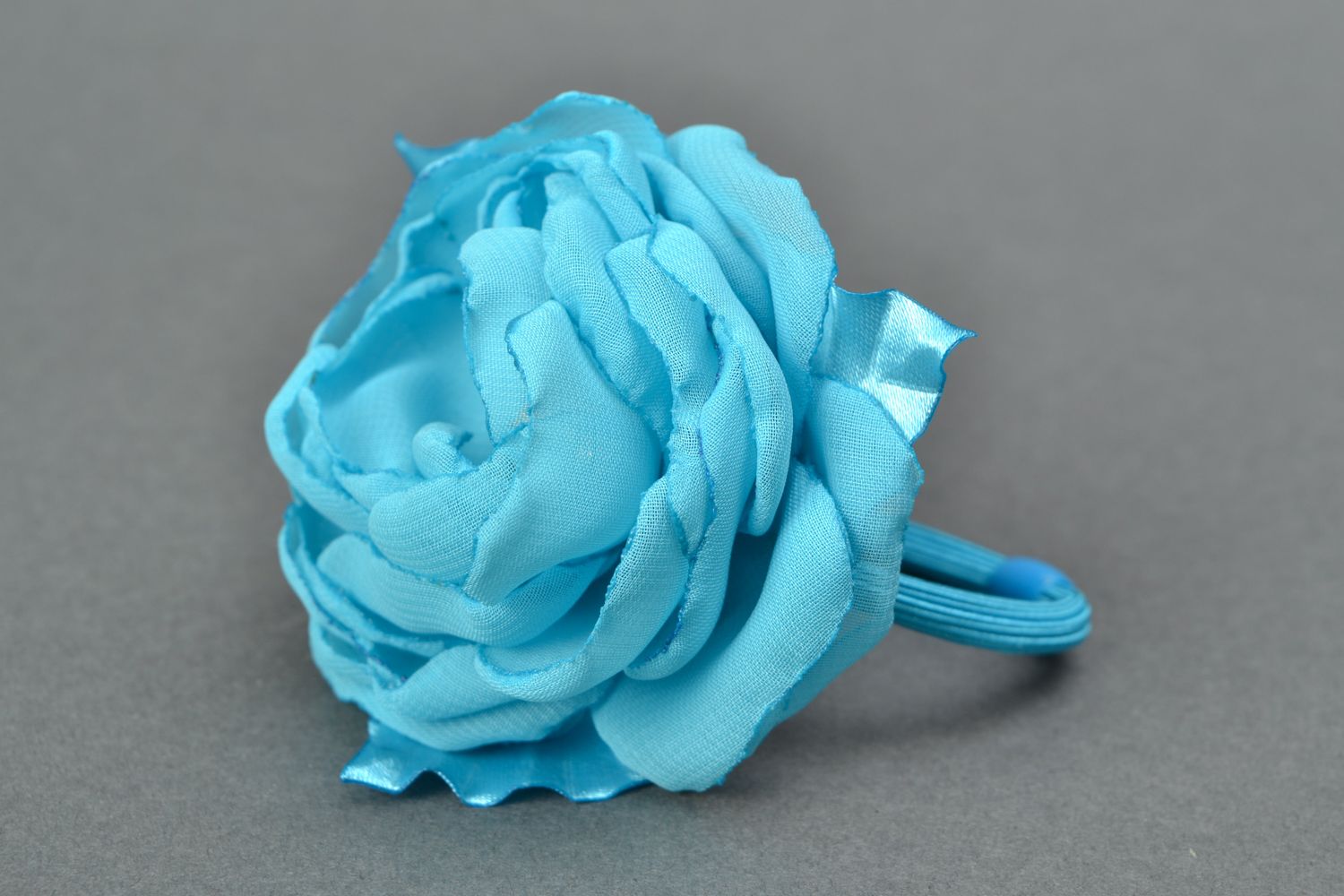 Резинка для волос в виде цветка из шифона Голубой пион фото 1
