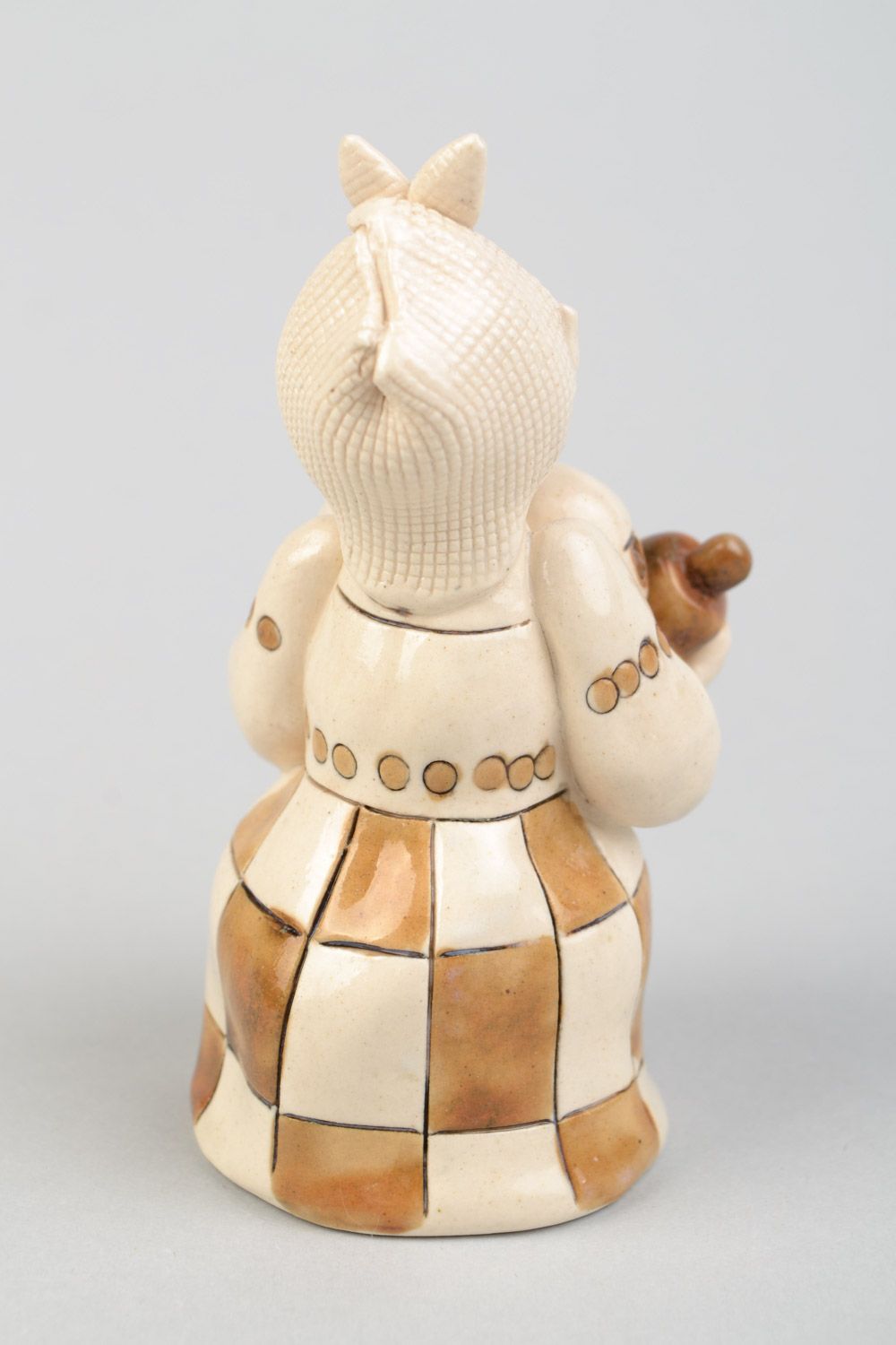 Lustige kleine keramische Figur Hausfrau mit Bemalung Handarbeit künstlerisch foto 5