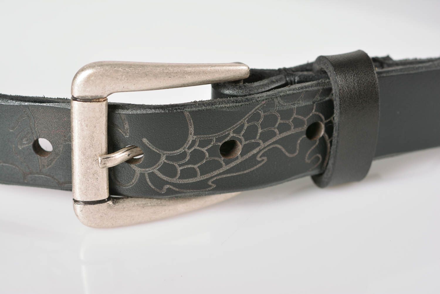 Cinturón de cuero hecho a mano ropa masculina estilosa bonita accesorio de moda foto 2