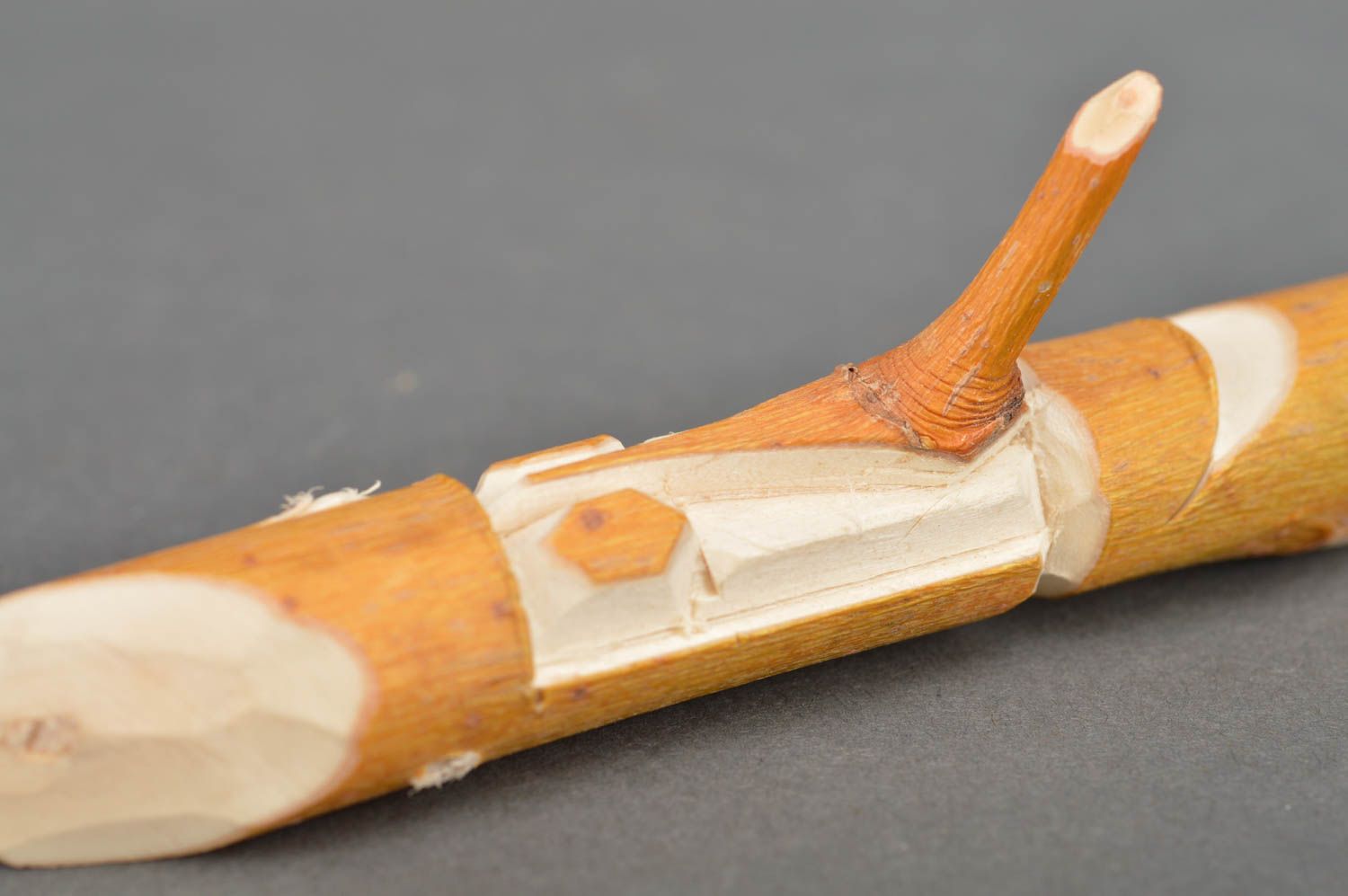 Silbato de madera hecho a mano instrumento de viento souvenir original foto 5