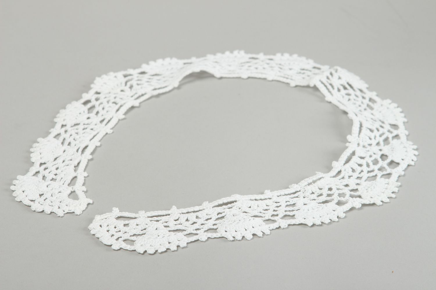 Col blanc Accessoire fait main tricoté au crochet Cadeau femme fils de coton photo 1