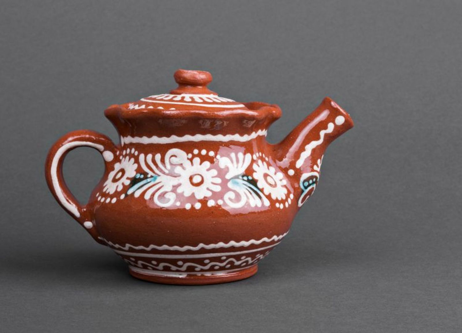 Decorative teapot photo 1