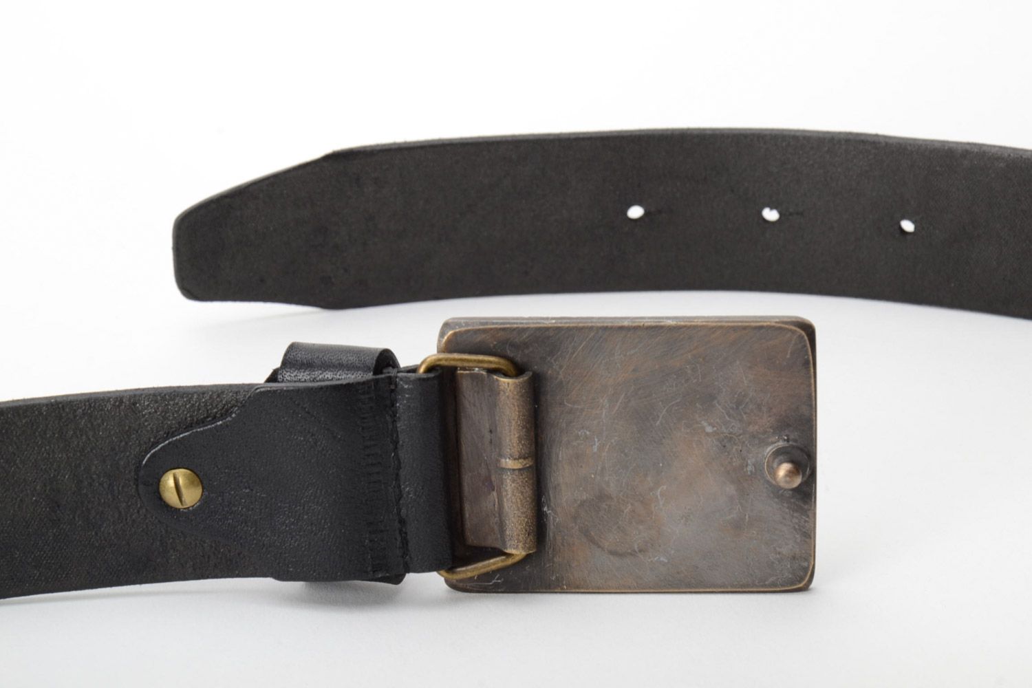 Handmade genuine leather belt with metal buckle and embossment photo 2