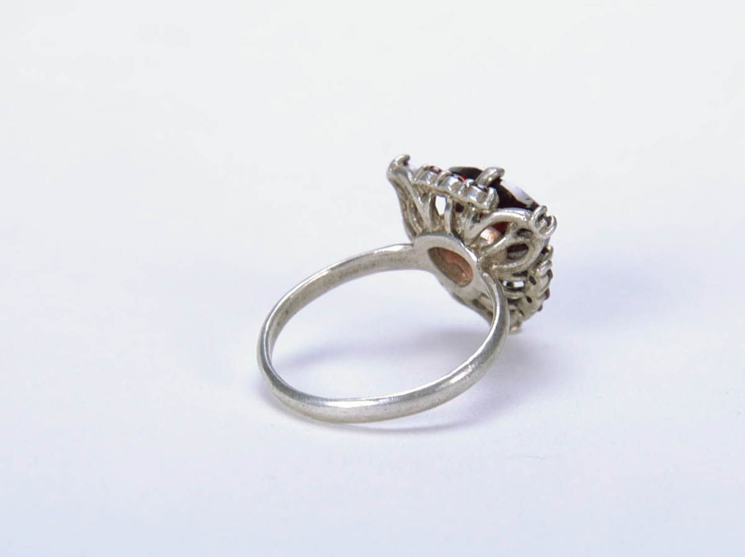 Серебряное кольцо Королева фото 2