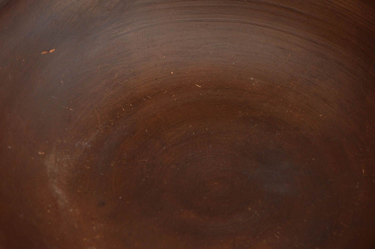 Bol de arcilla pequeño artesanal oscuro marrón para primeros platos foto 5