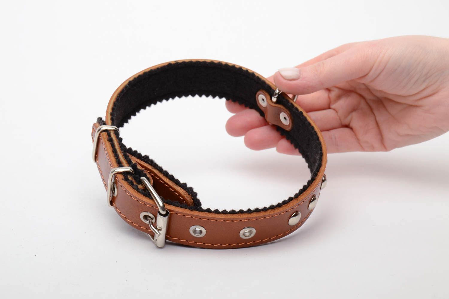 Leather dog collar photo 5