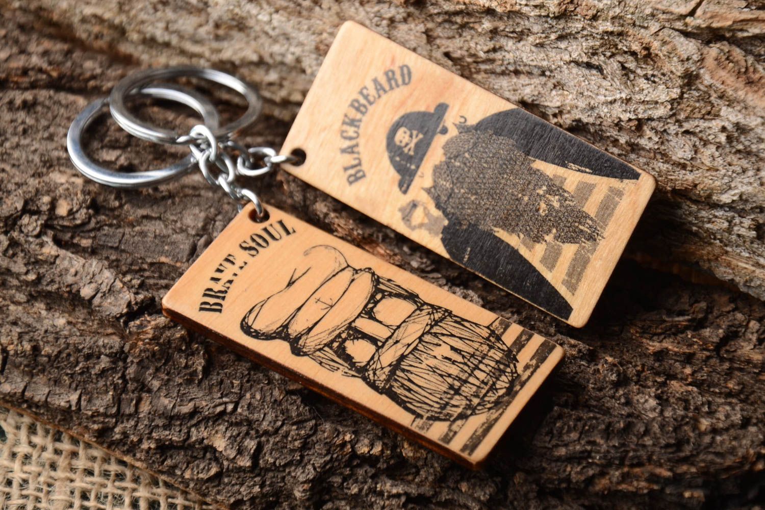 Porte-clés en bois faits main avec pirates 2 pièces Accessoires design photo 1
