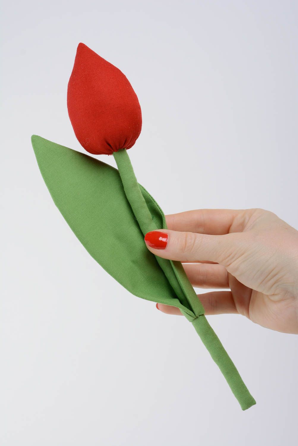 Fleur décorative en tissu faite main design original cadeau Tulipe rouge photo 4