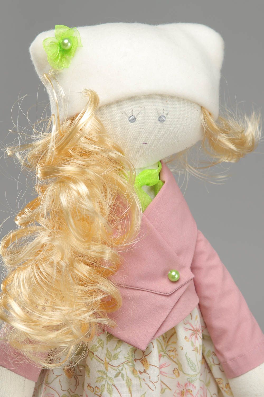 Мягкая авторская кукла из ткани Дульсинея фото 2