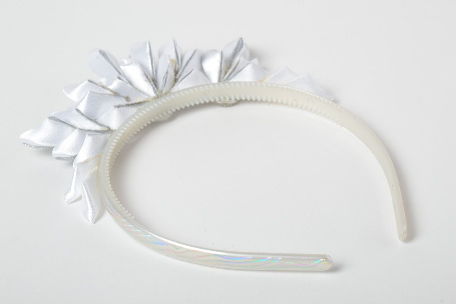 Thin headband with flower hand made of silver ribbons using kanzashi technique photo 4