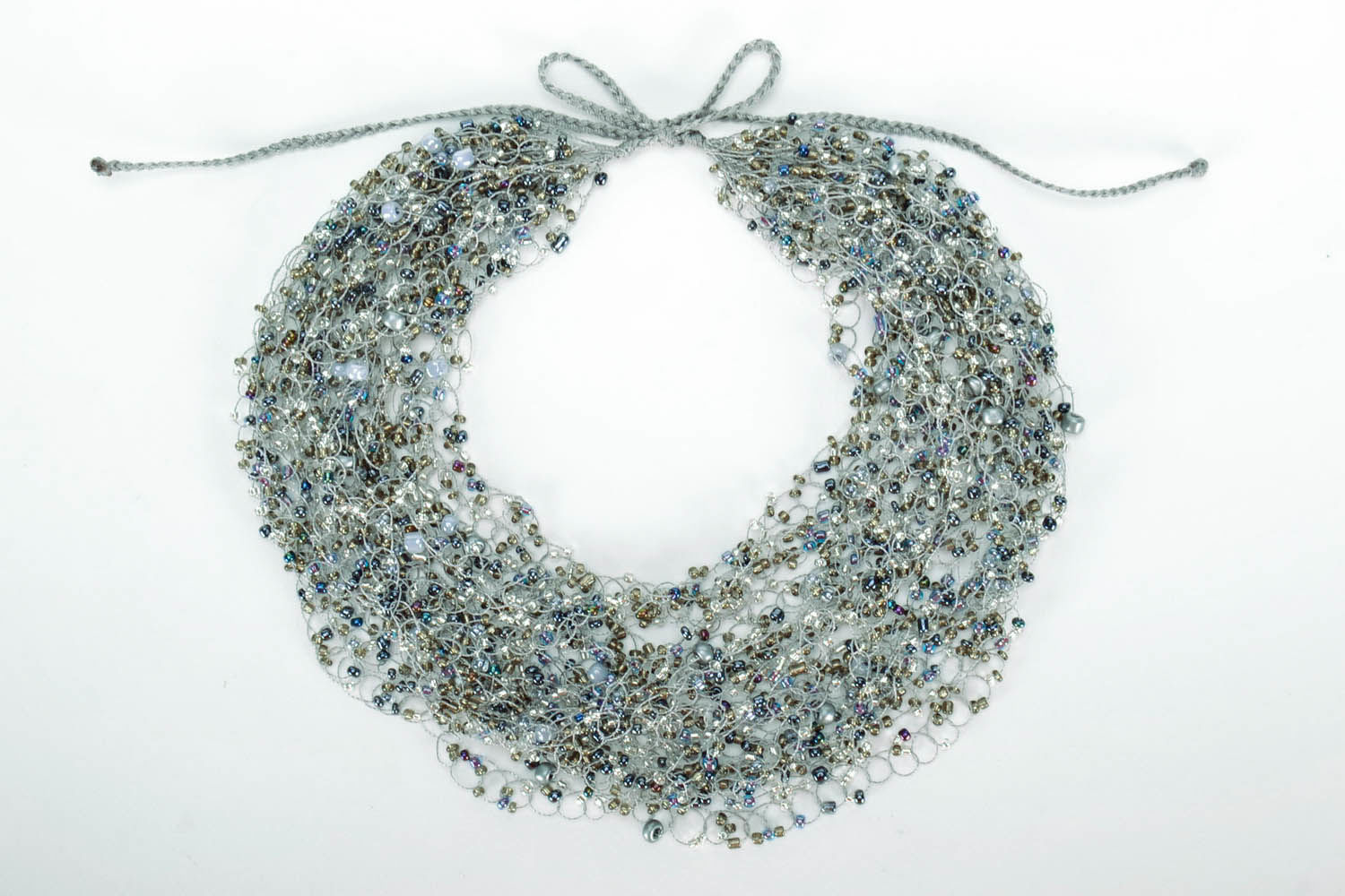 Gray necklace made of beads  photo 3