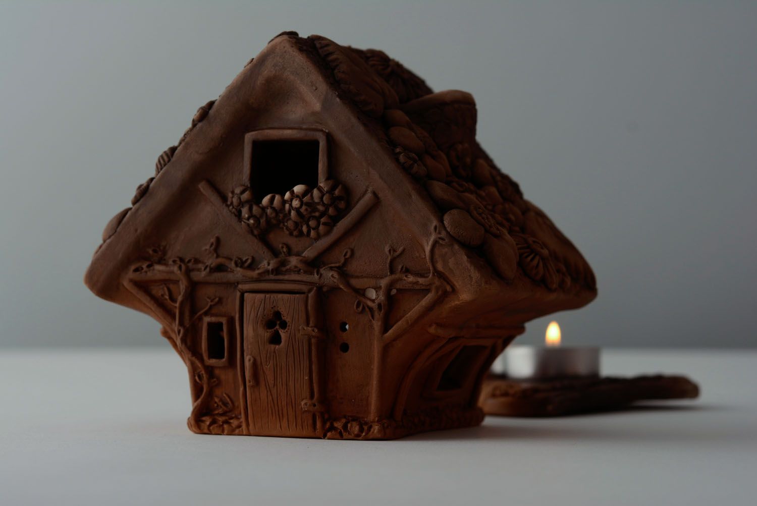 Clay candle holder Flower House photo 5