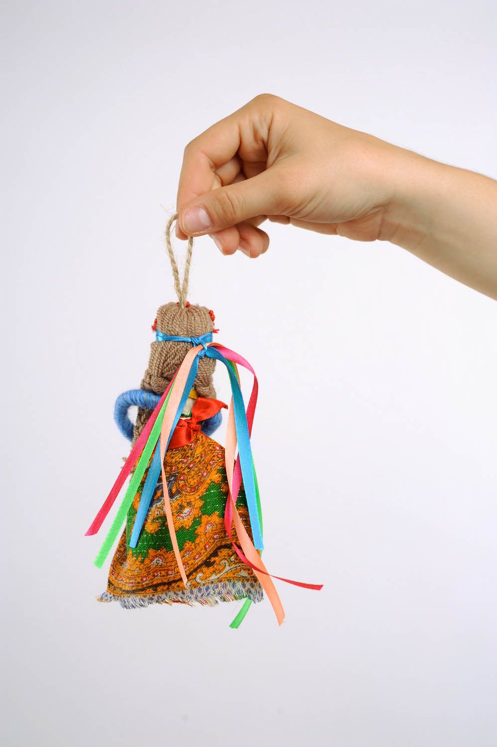 Muñeca amuleto en estilo étnico foto 3